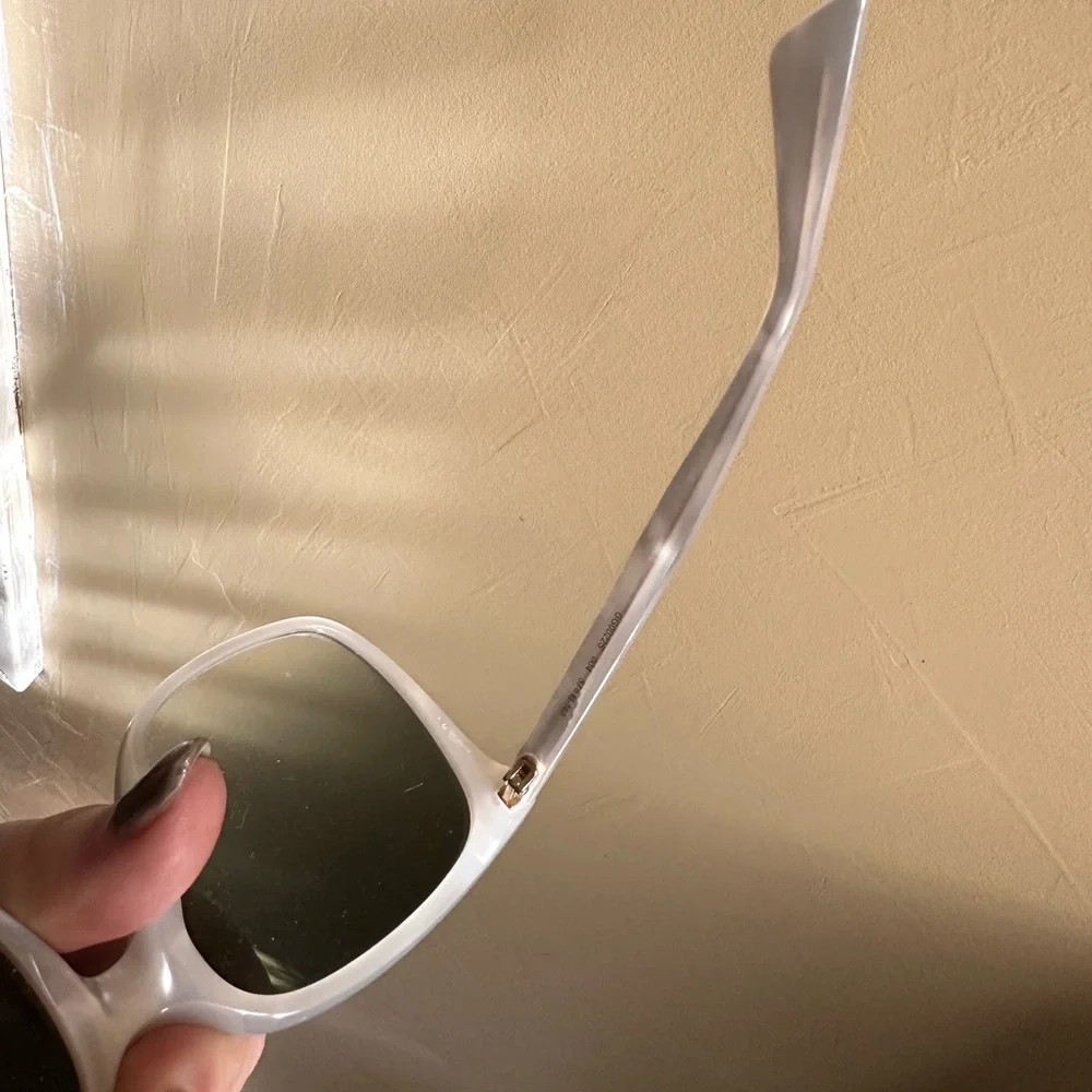 Gucci White Marble Sunglasses - Picture 6 of 14